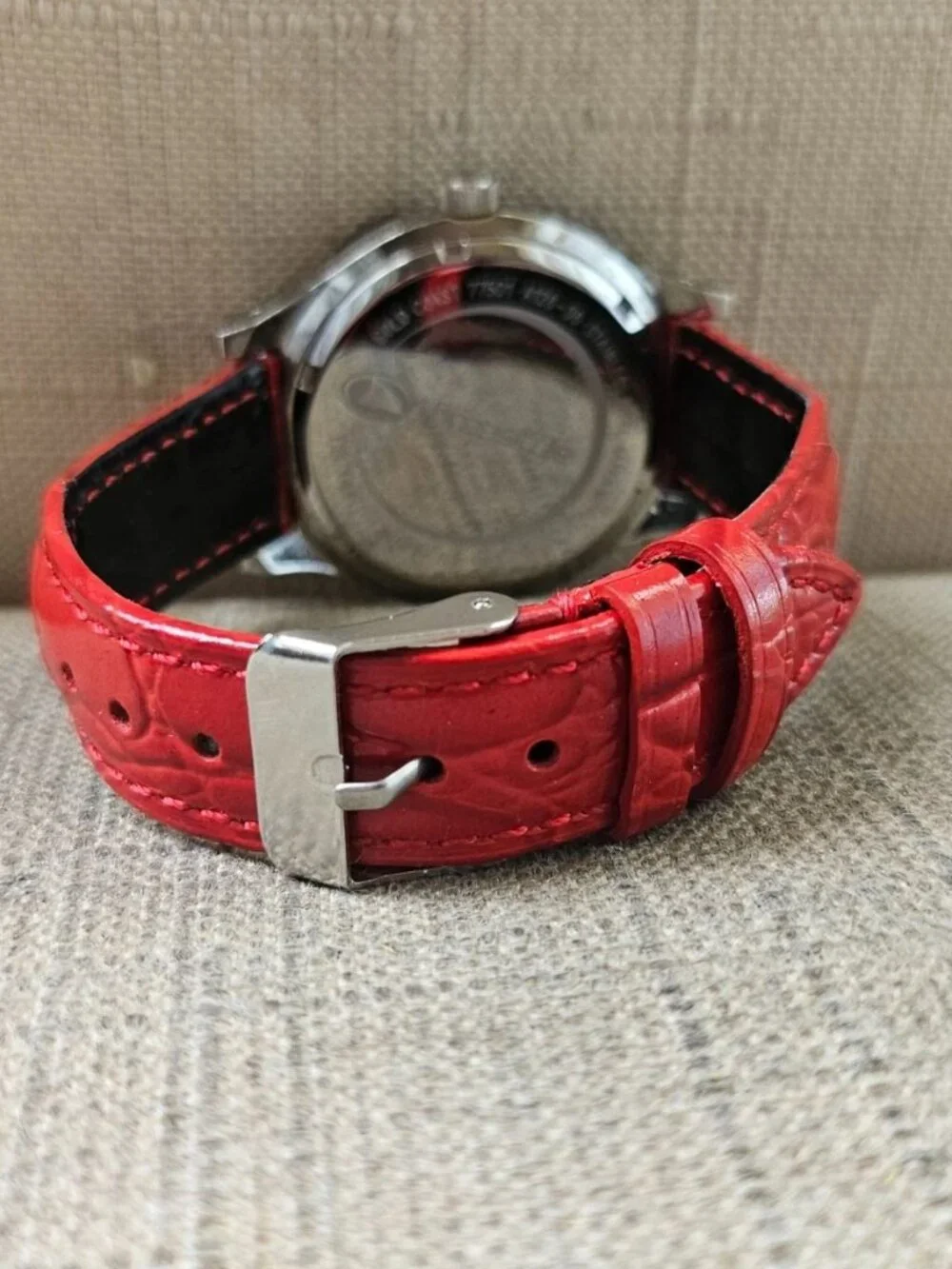 Freestyle Wristwatch Quartz Analog Red Leather Strap Unisex Wrist Watch